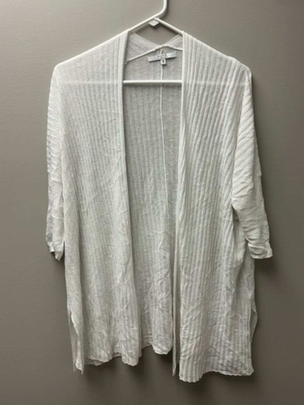 Alfred Sung Women’s White Light Weight Cardigan